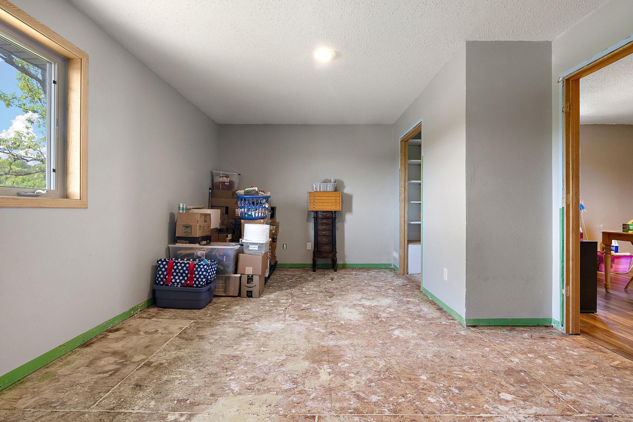 36775 Us Highway 169 Property Photo 26