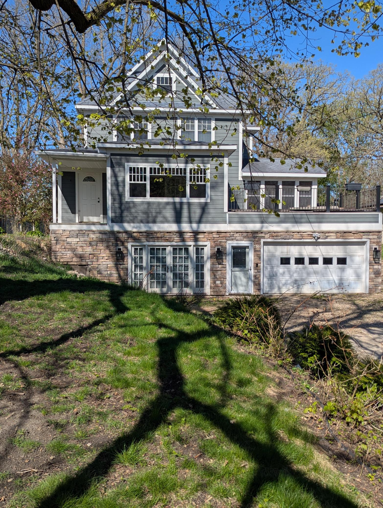 405 Vine Avenue Property Photo 3
