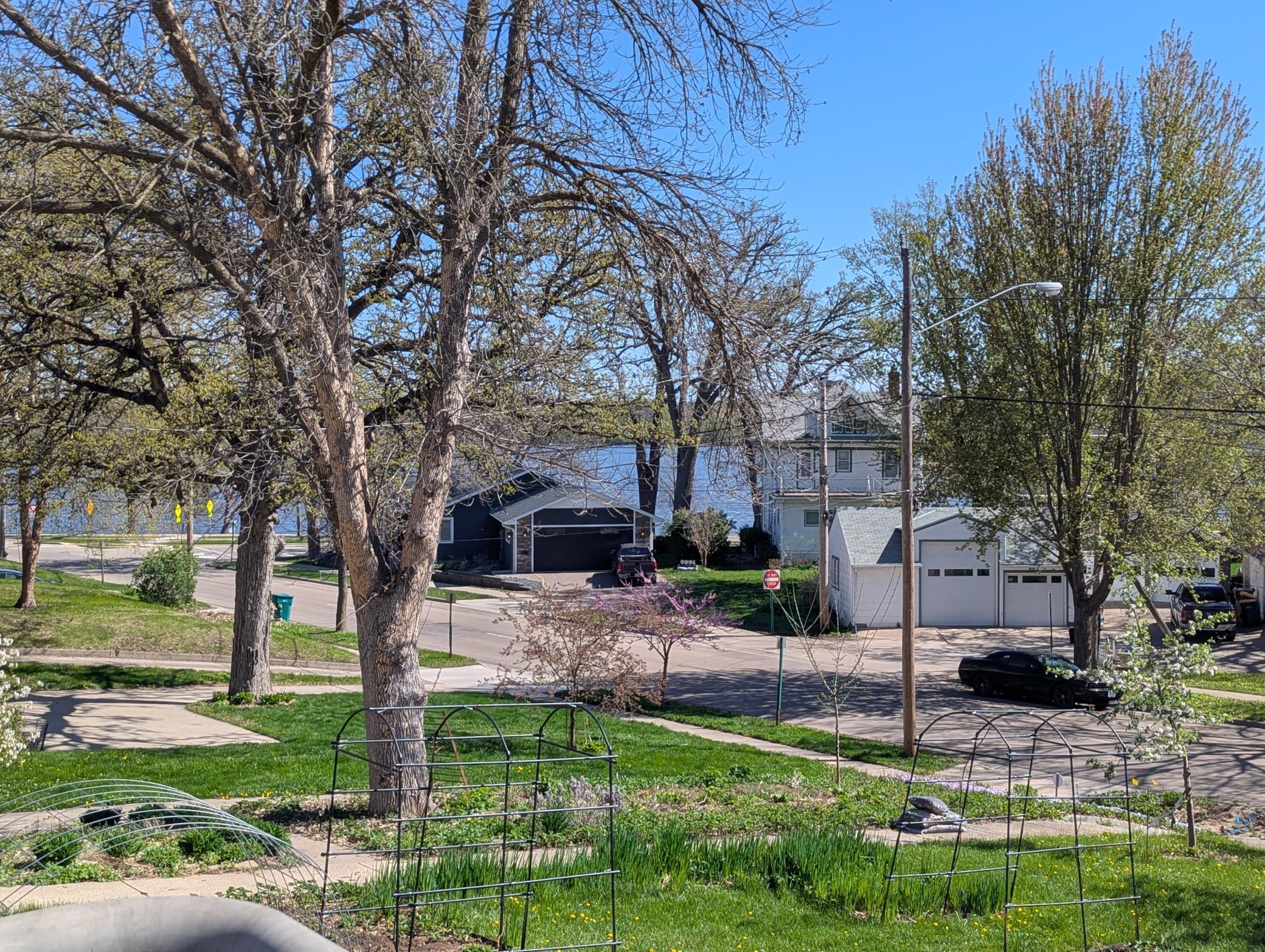405 Vine Avenue Property Photo 4