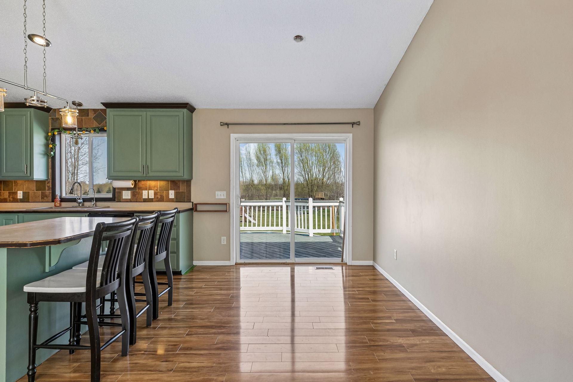 13556 355th Street Property Photo 8