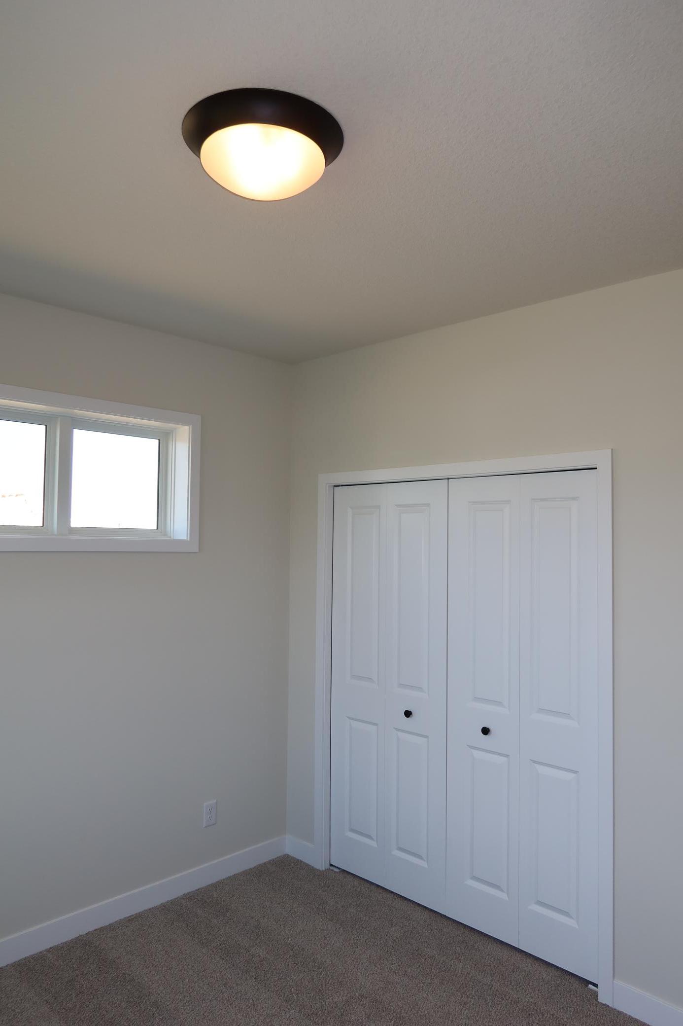 17838 Hamburg Avenue Property Photo 5