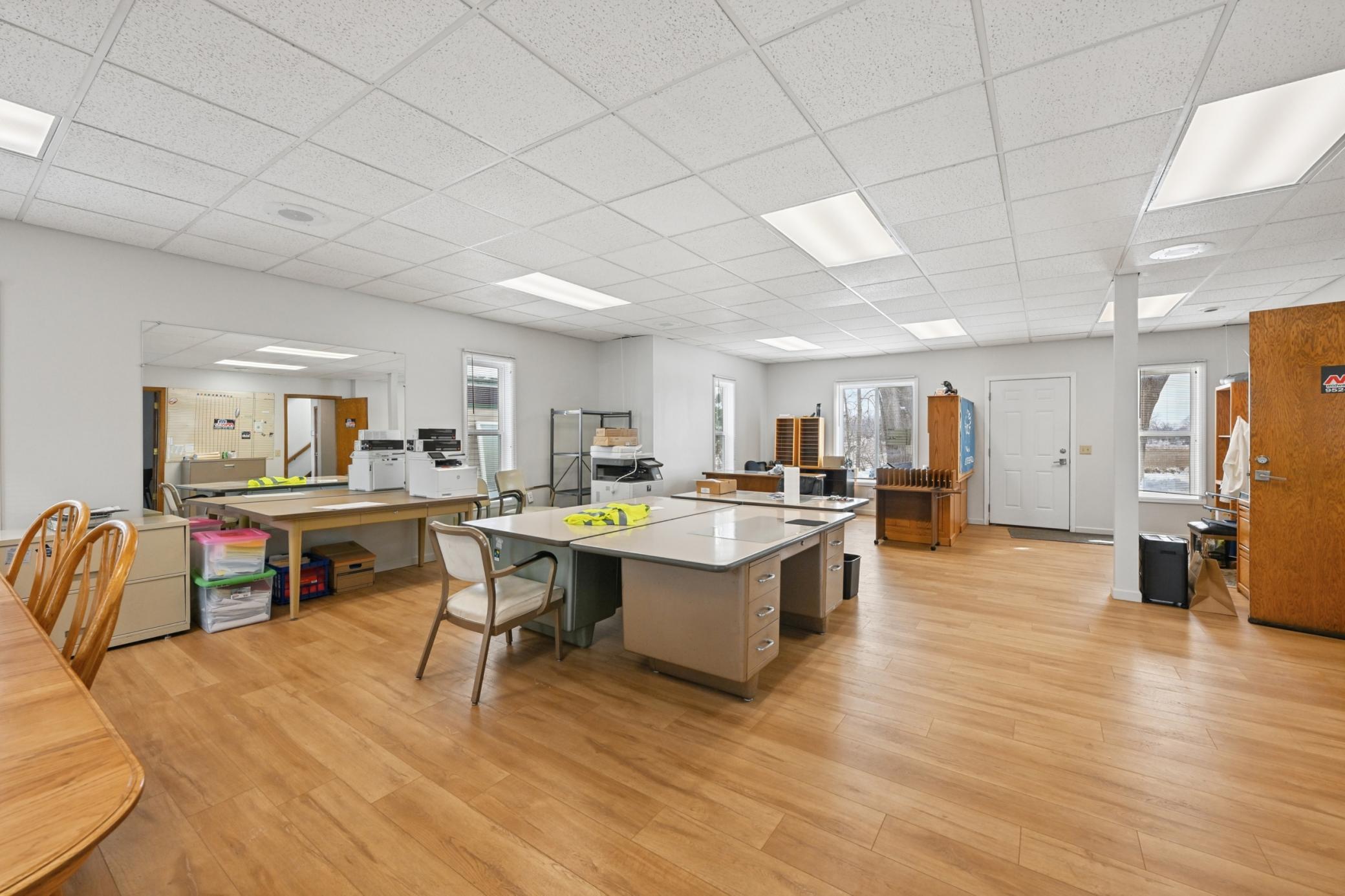 2434 Commerce Boulevard Property Photo 18