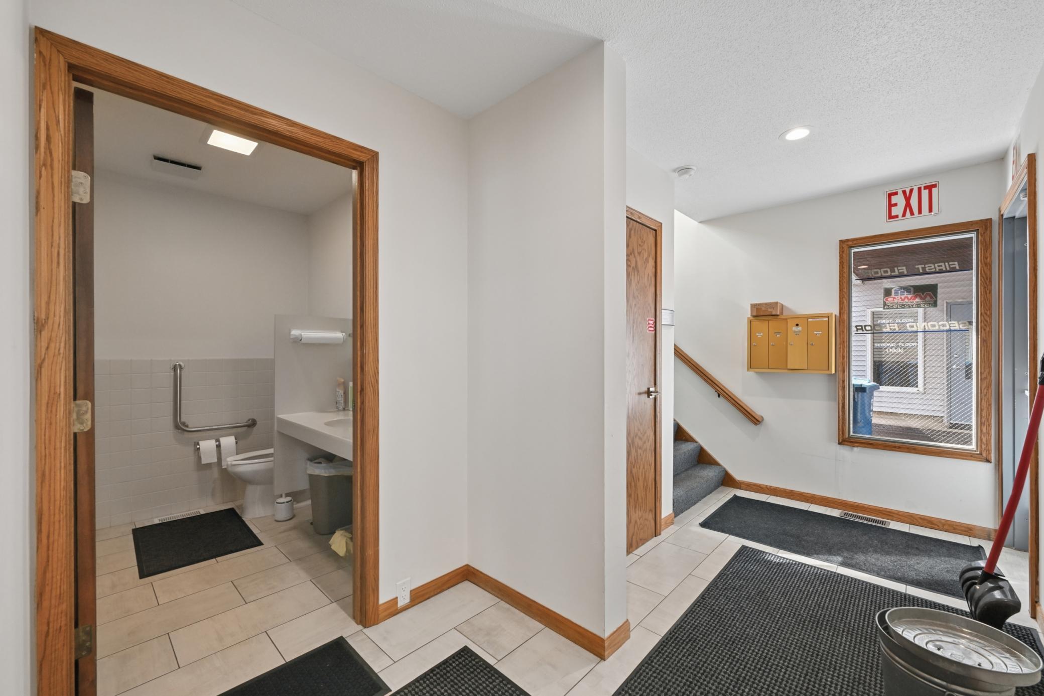 2434 Commerce Boulevard Property Photo 24