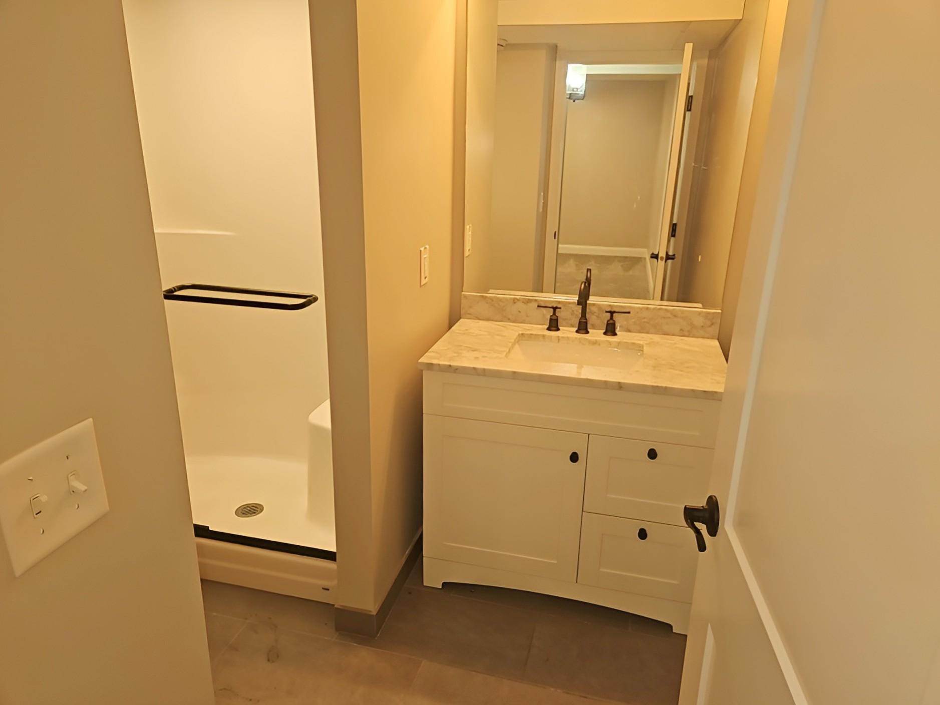 216 Hawes Avenue Property Photo 29