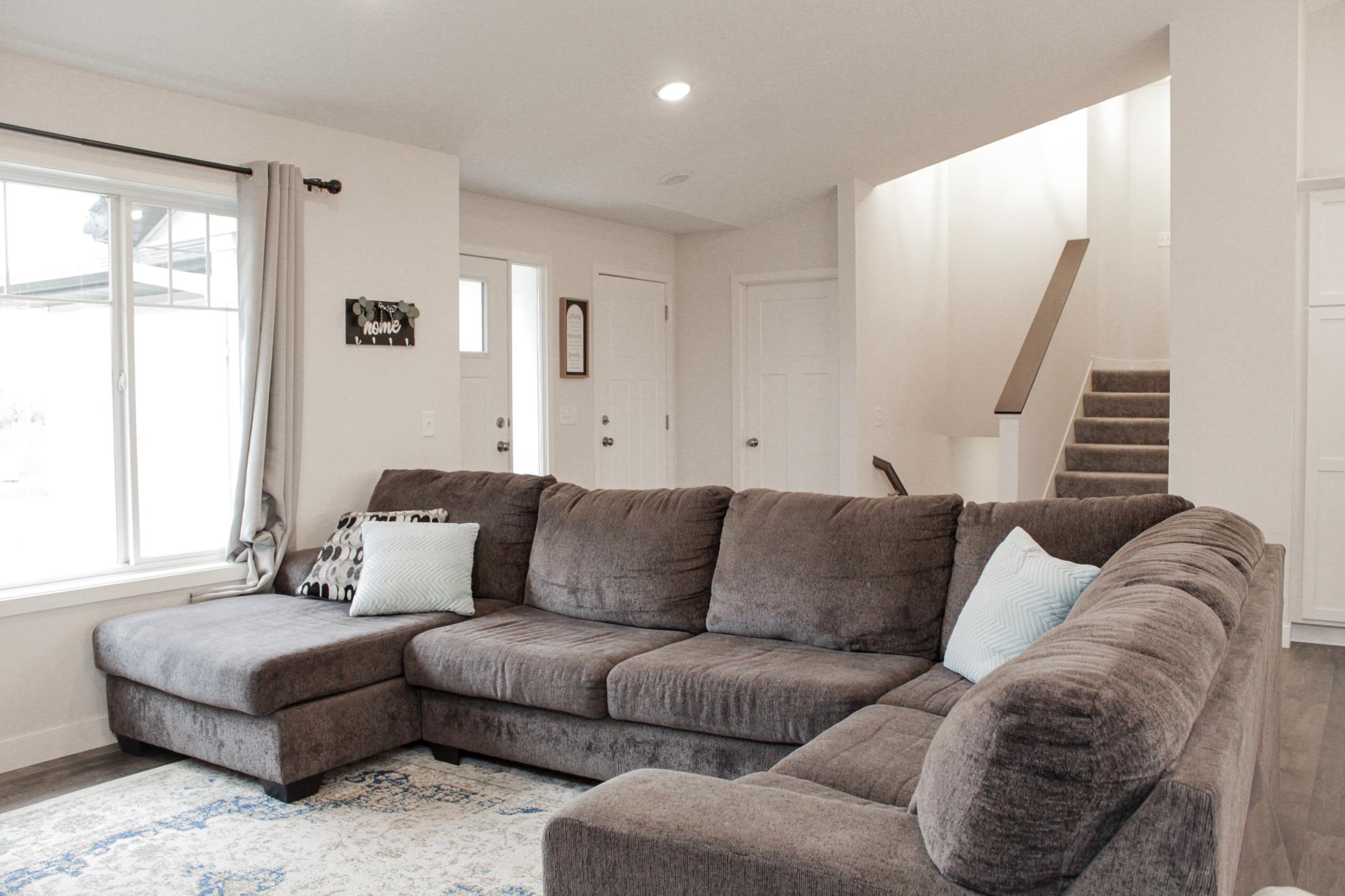 9989 14th Circle Ne Property Photo 7