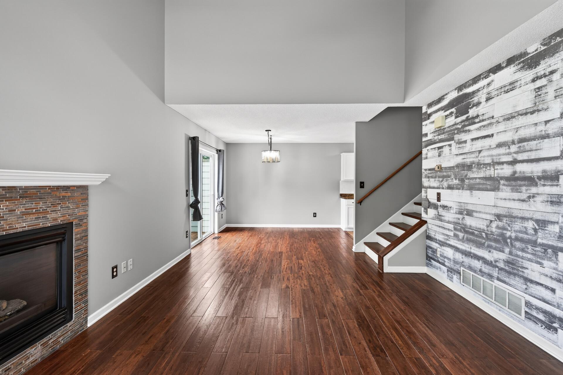 13821 Edgewood Avenue Property Photo 4