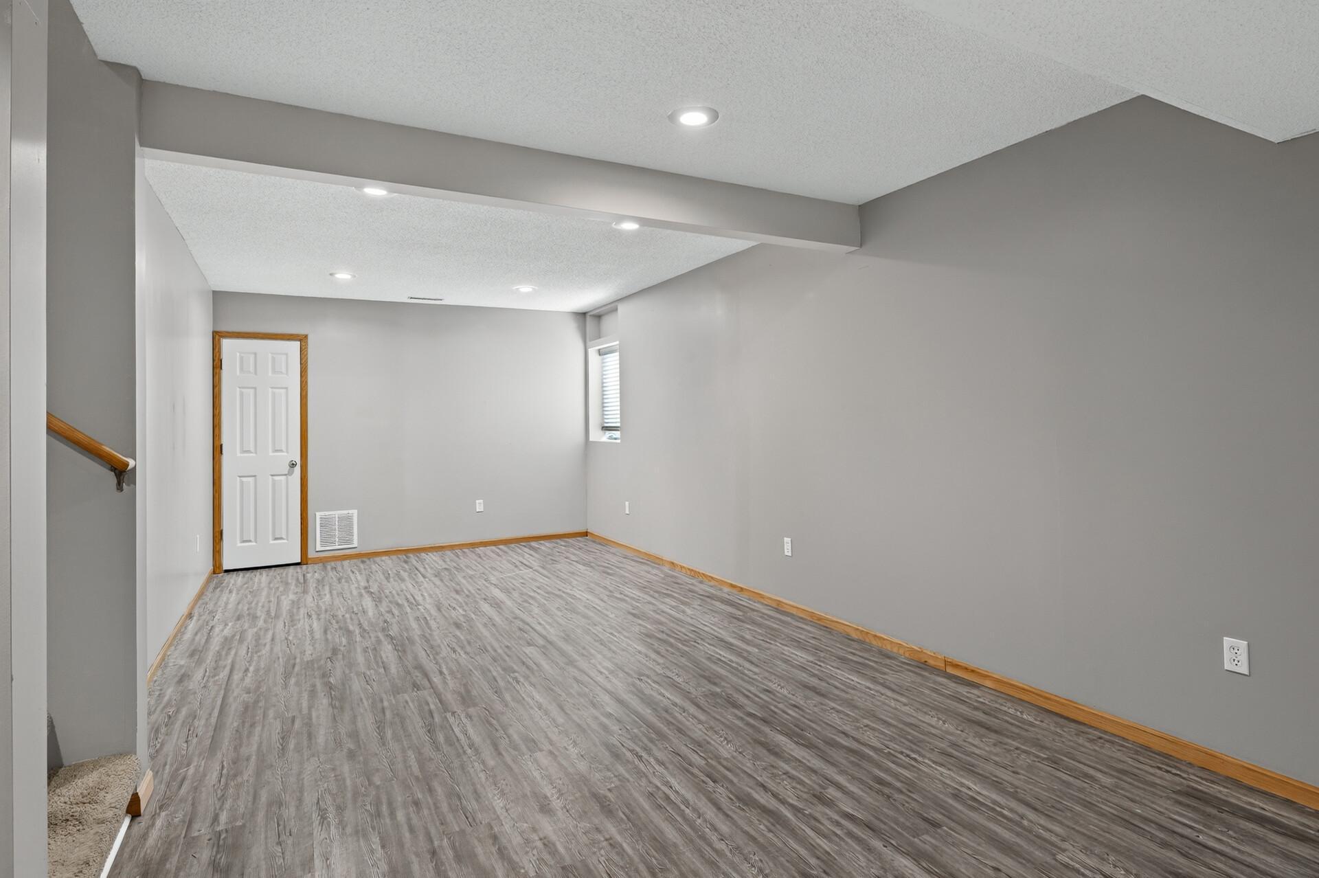 13821 Edgewood Avenue Property Photo 27