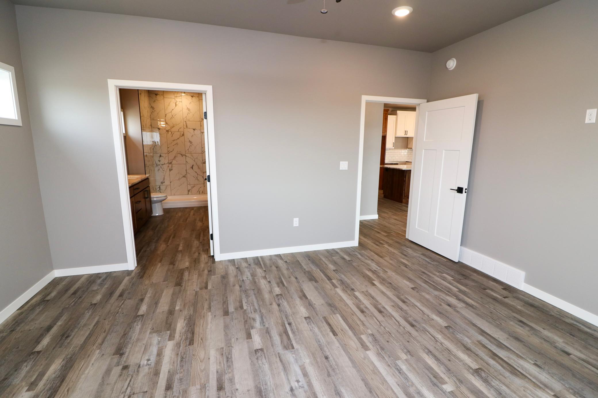 728 1st Avenue Property Photo 3