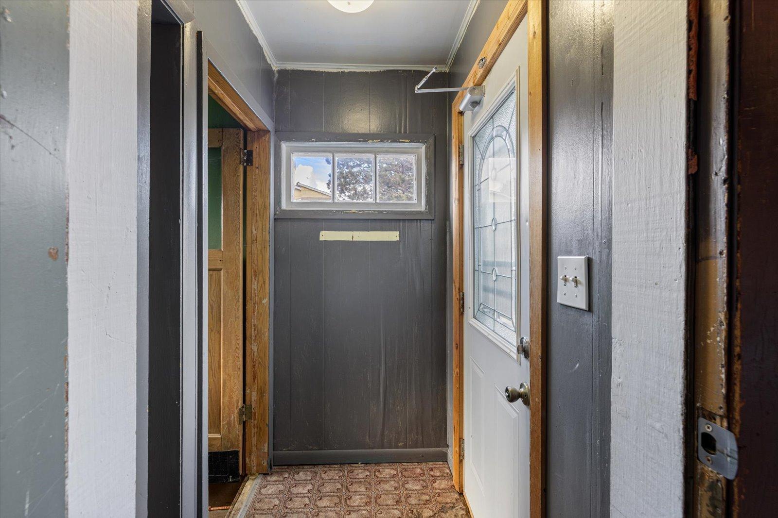 429 S 4th Avenue E Property Photo 15