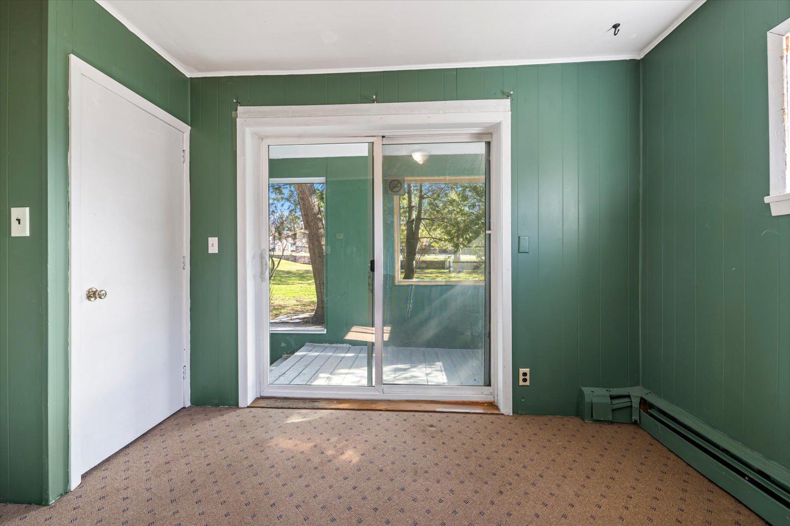 429 S 4th Avenue E Property Photo 16
