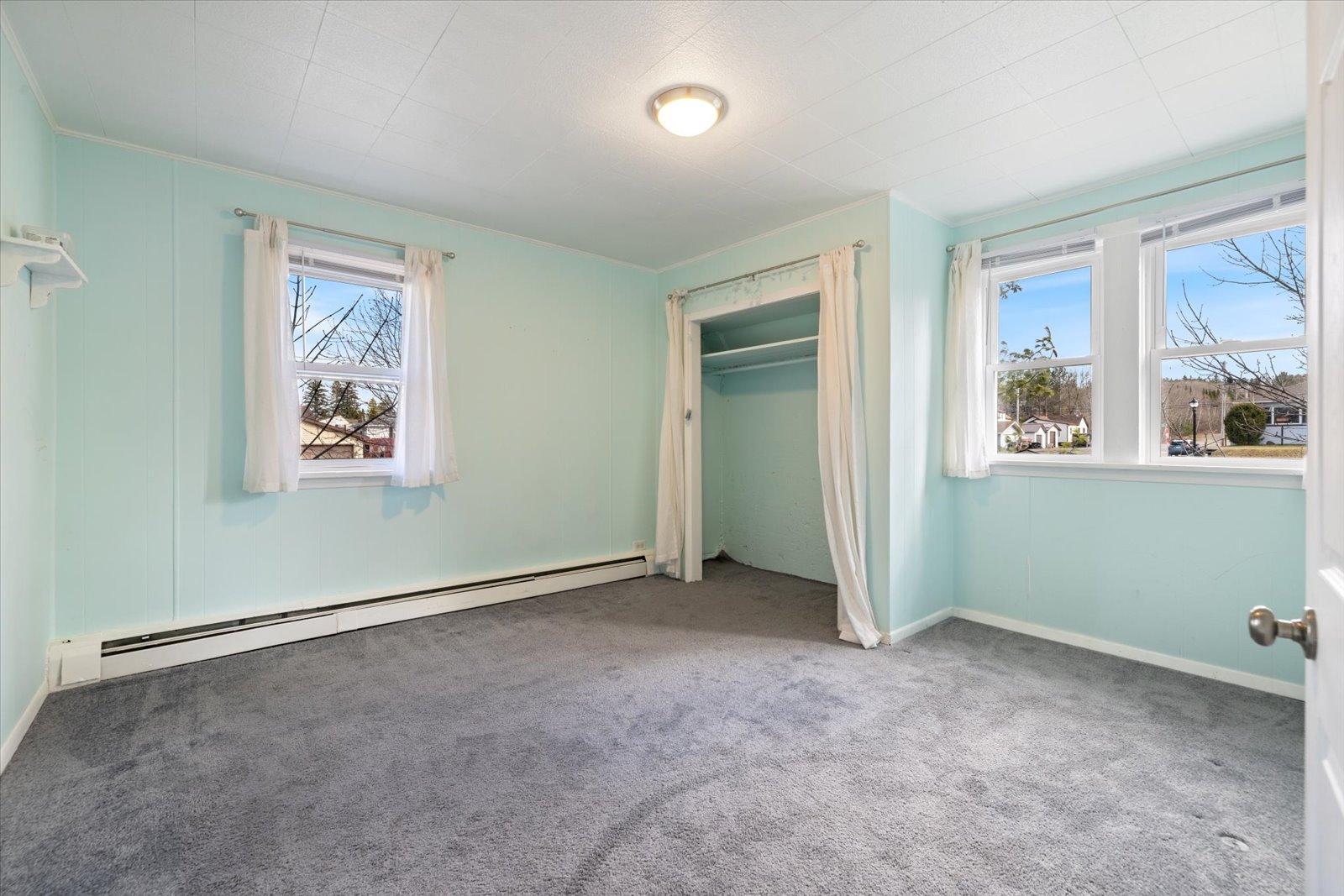 429 S 4th Avenue E Property Photo 38