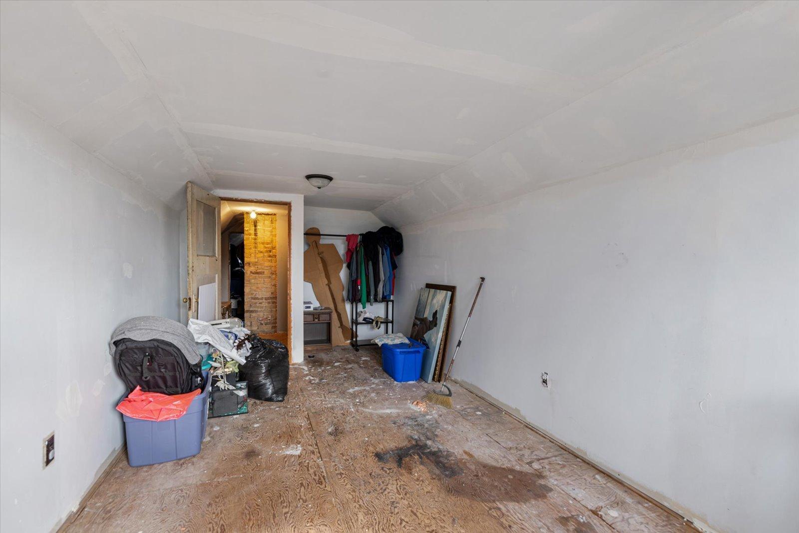 429 S 4th Avenue E Property Photo 48