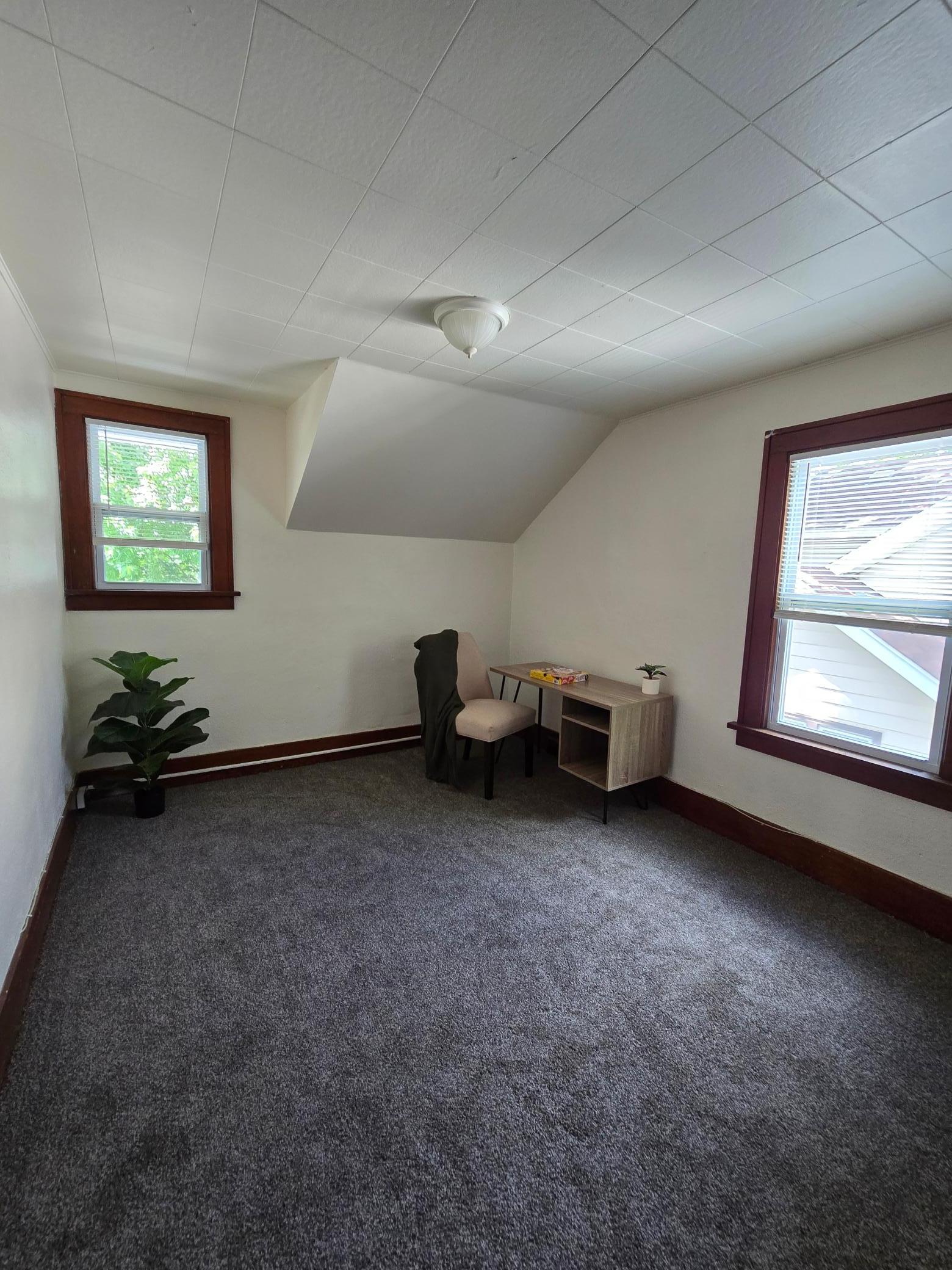 112 16th Avenue S Property Photo 11
