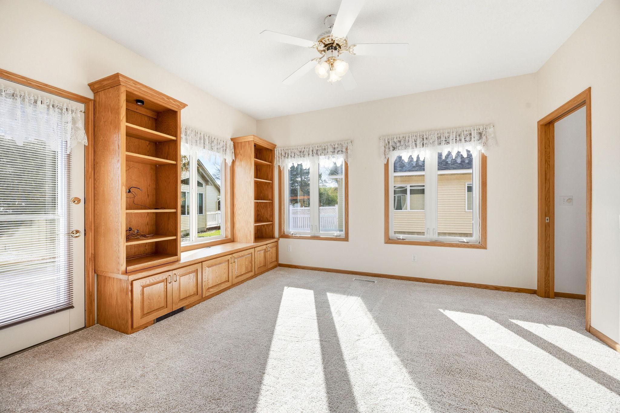 195 Goldfinch Lane Property Photo 10