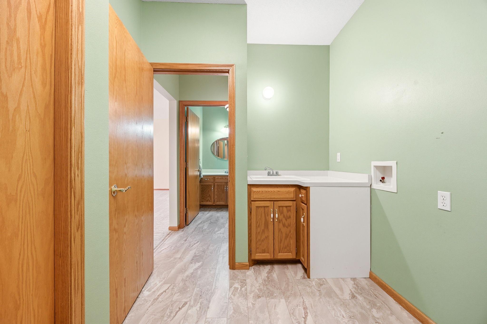 195 Goldfinch Lane Property Photo 17