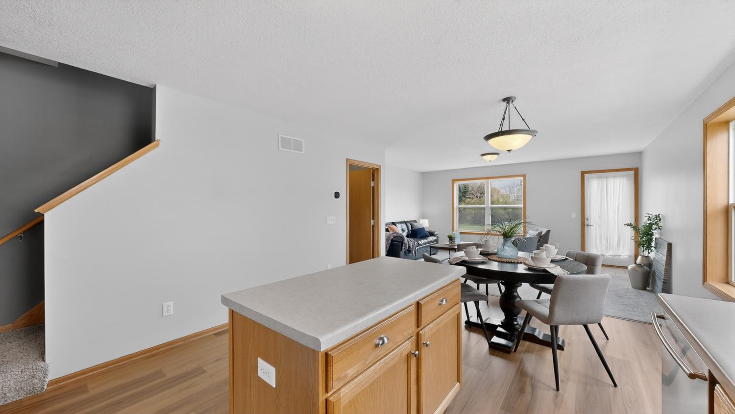 2067 26th Avenue Nw Property Photo 6
