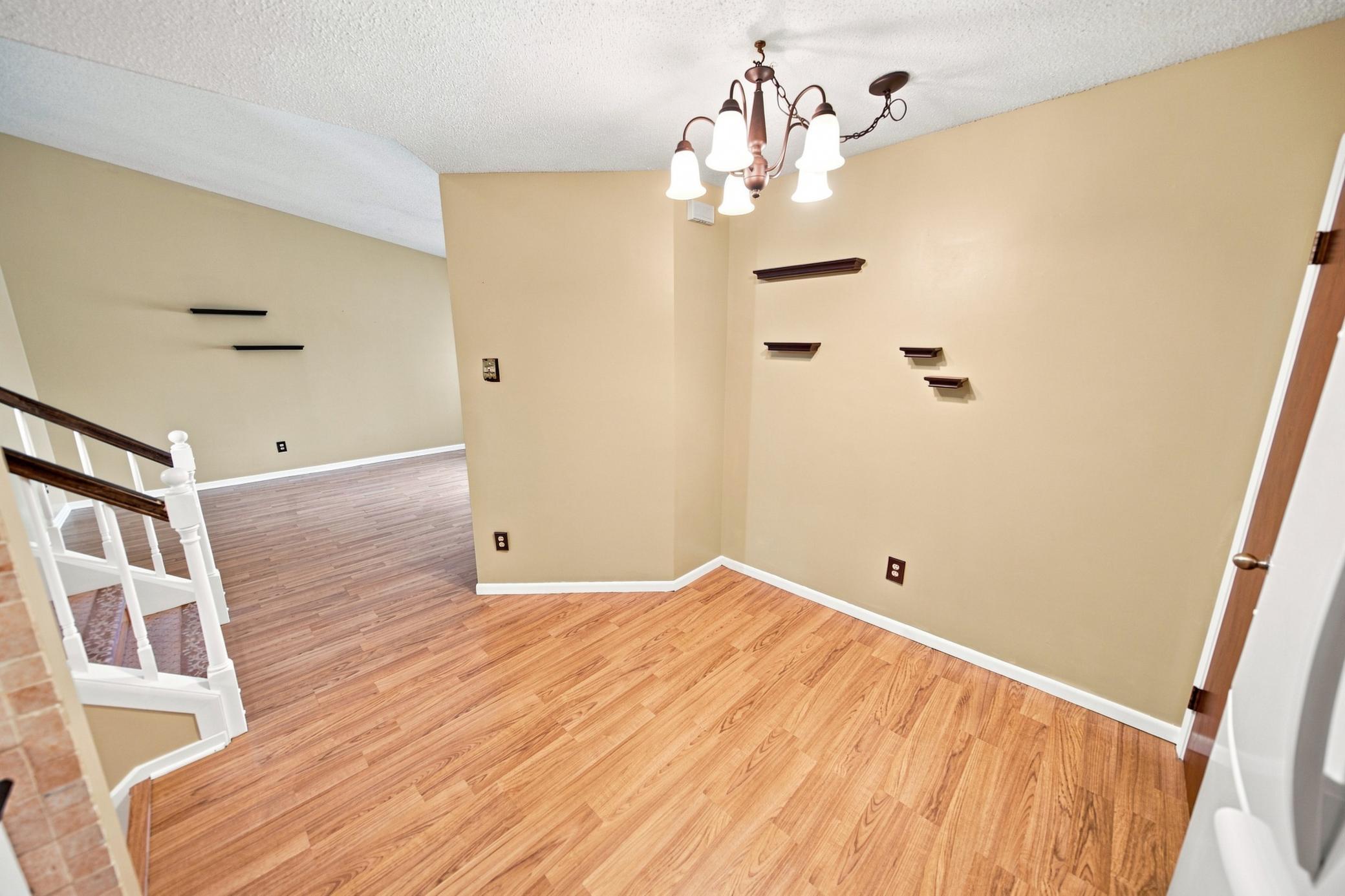 3031 25th St Nw Property Photo 5