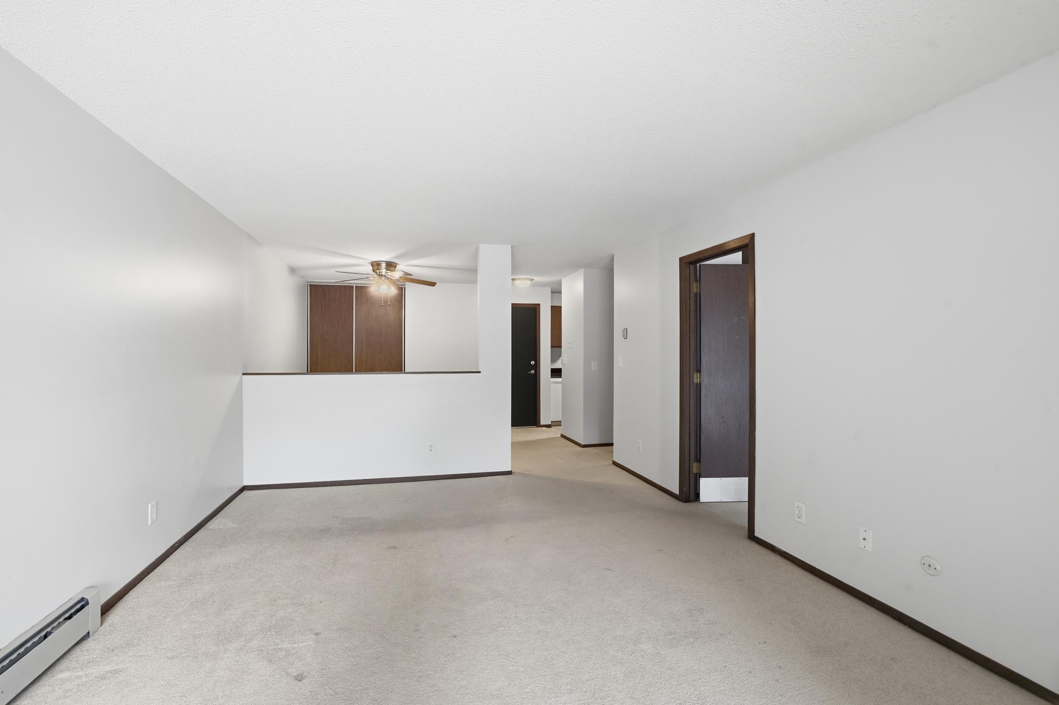 175 County Road B2 E 203 Property Photo 6