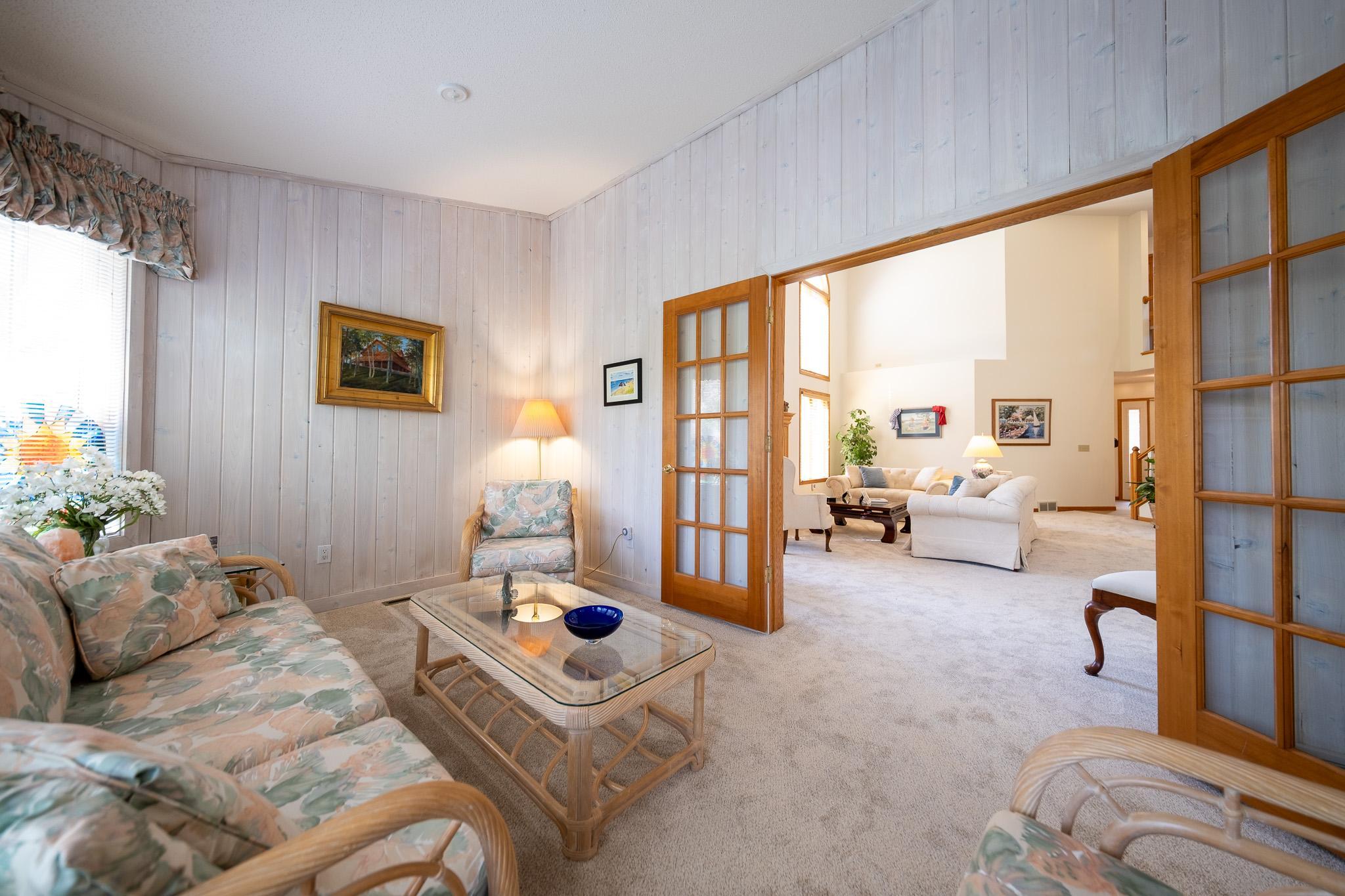 13274 Huntington Drive Property Photo 4
