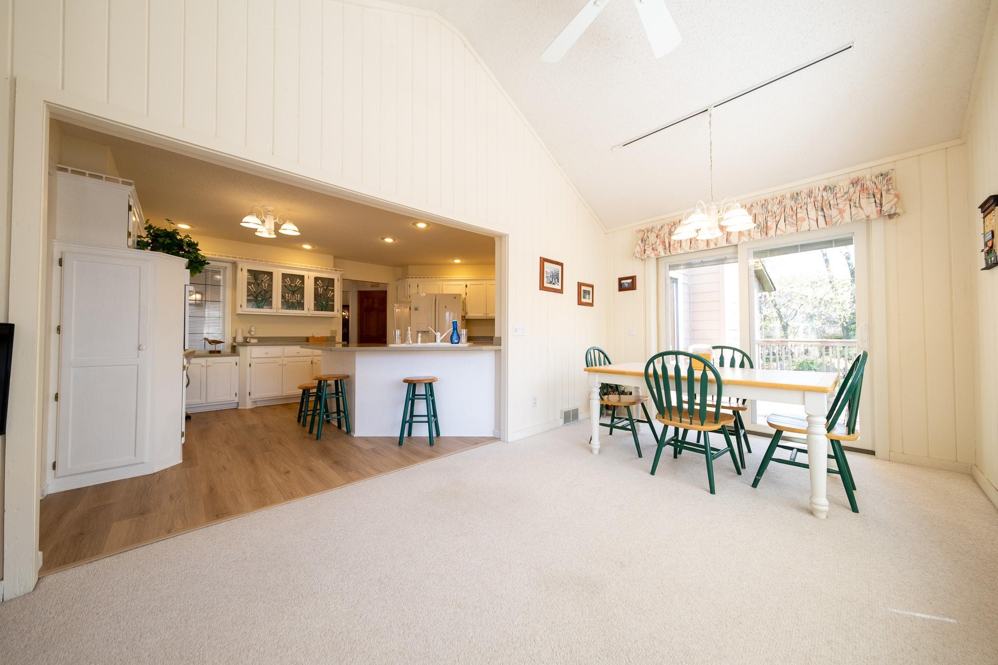 13274 Huntington Drive Property Photo 10