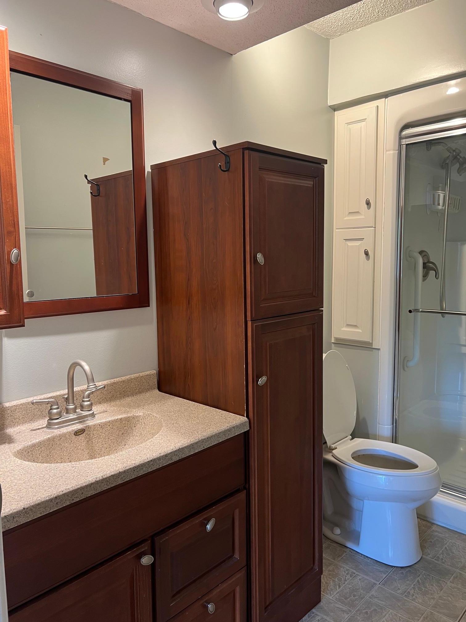 129 Nelson Street E Property Photo 20