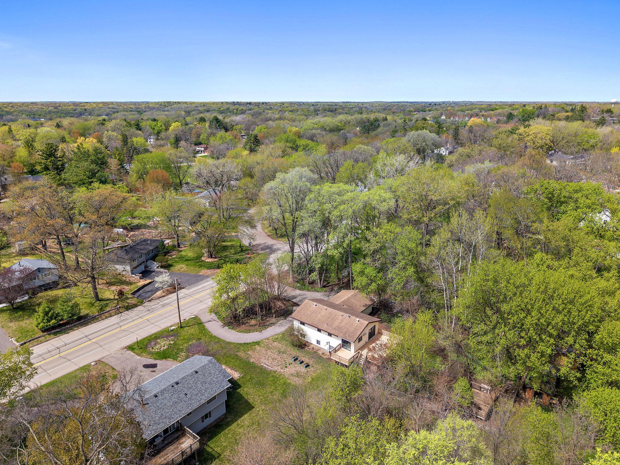 4935 Woodland Road Property Photo 18