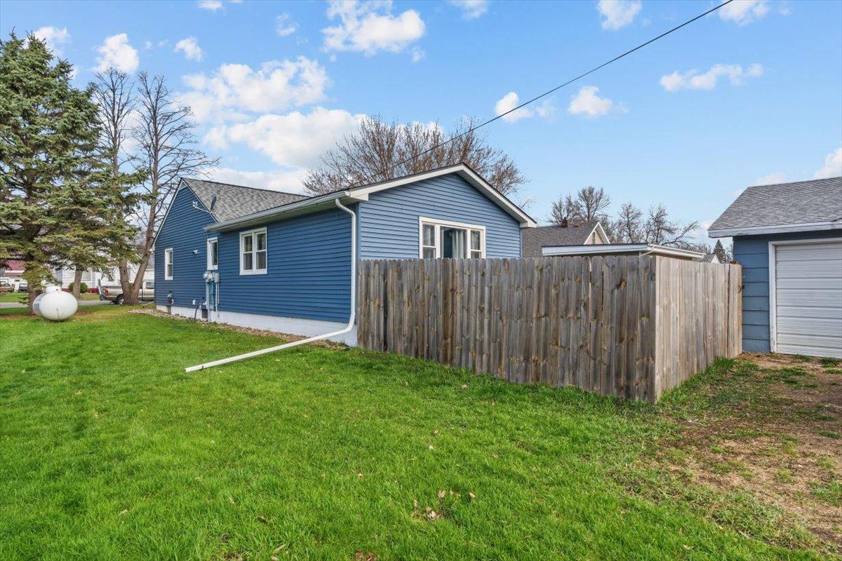 515 5th Street Property Photo 15