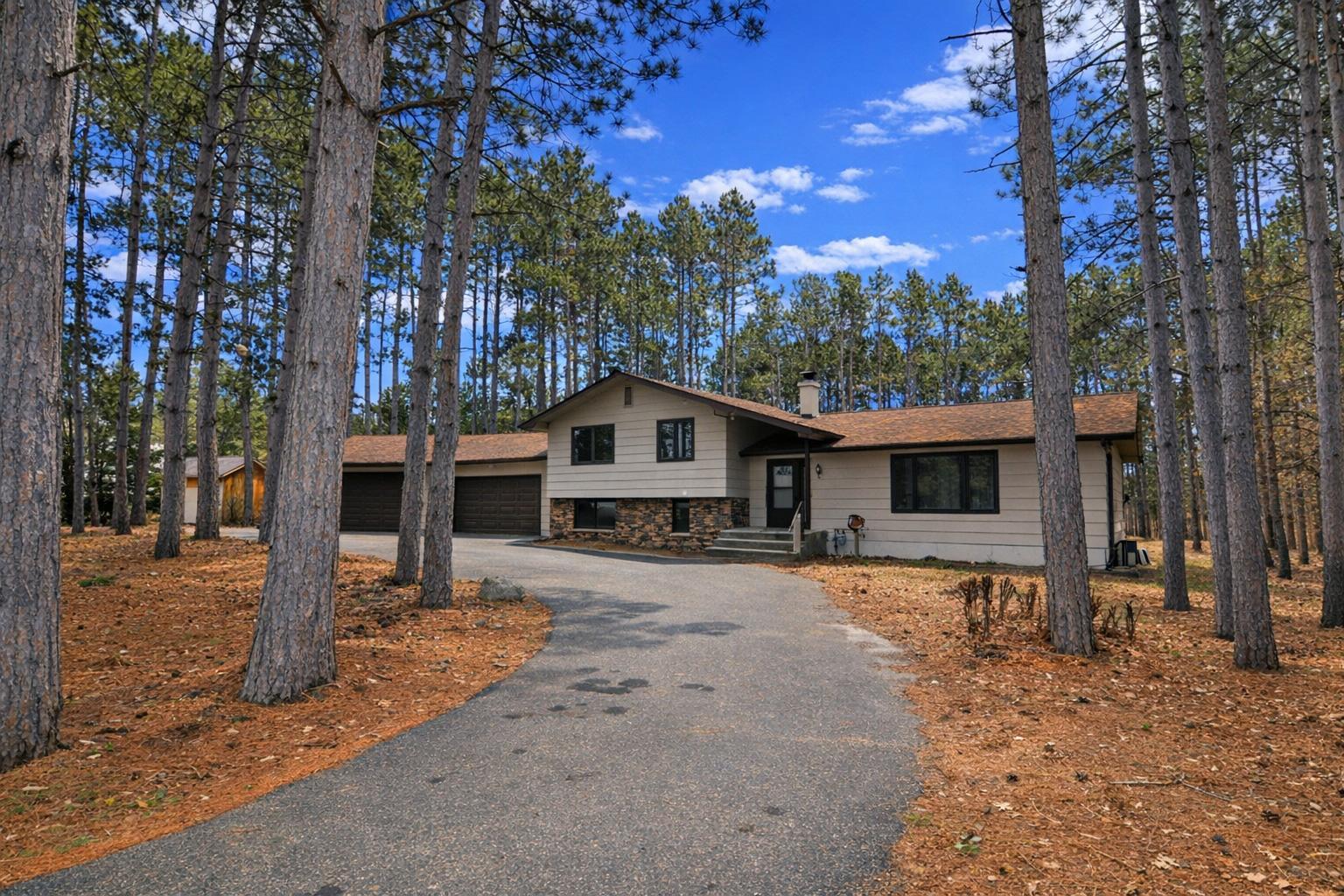 800 Forest Avenue Property Photo 1
