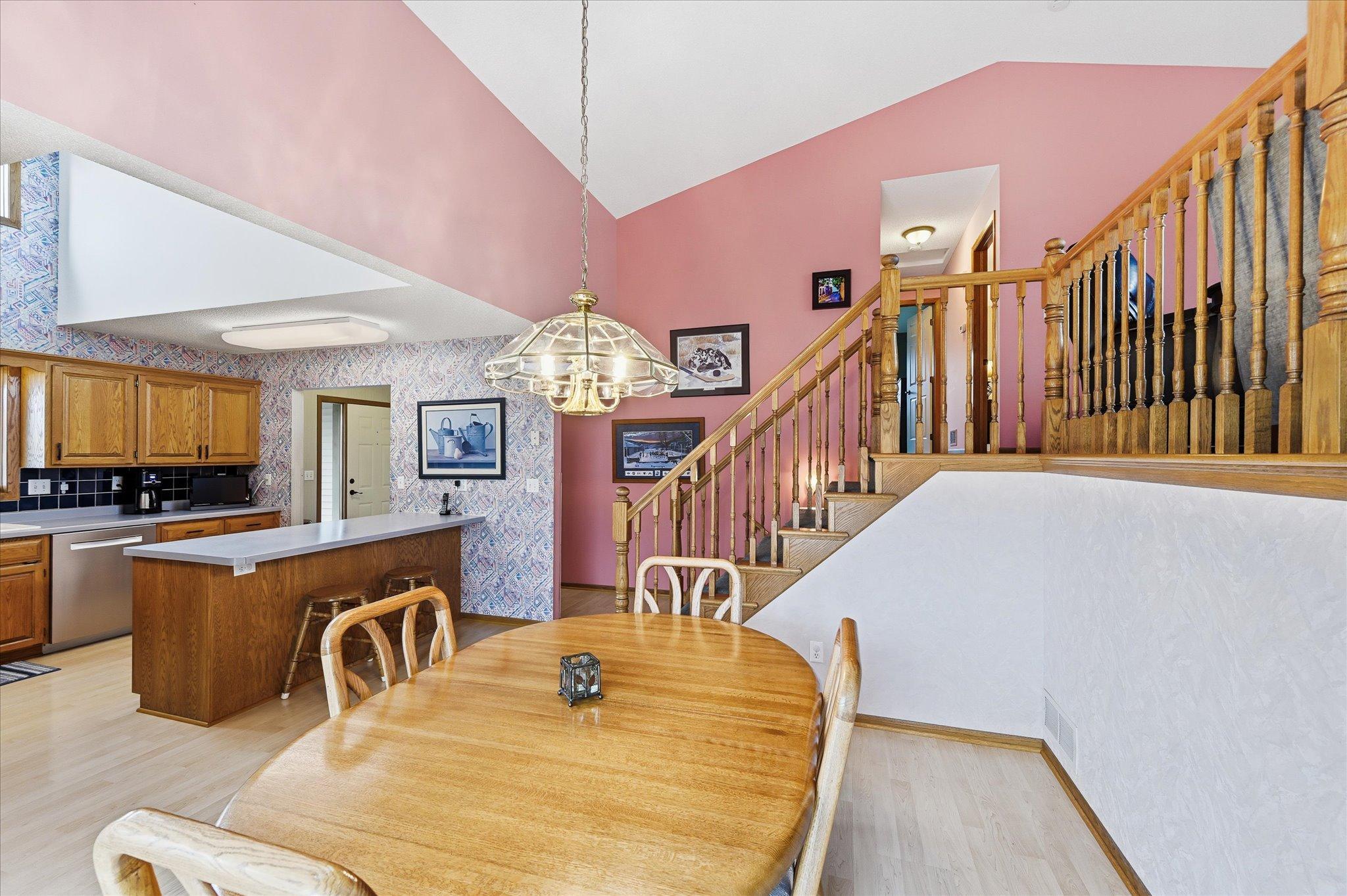 14435 Pineview Drive Property Photo 18