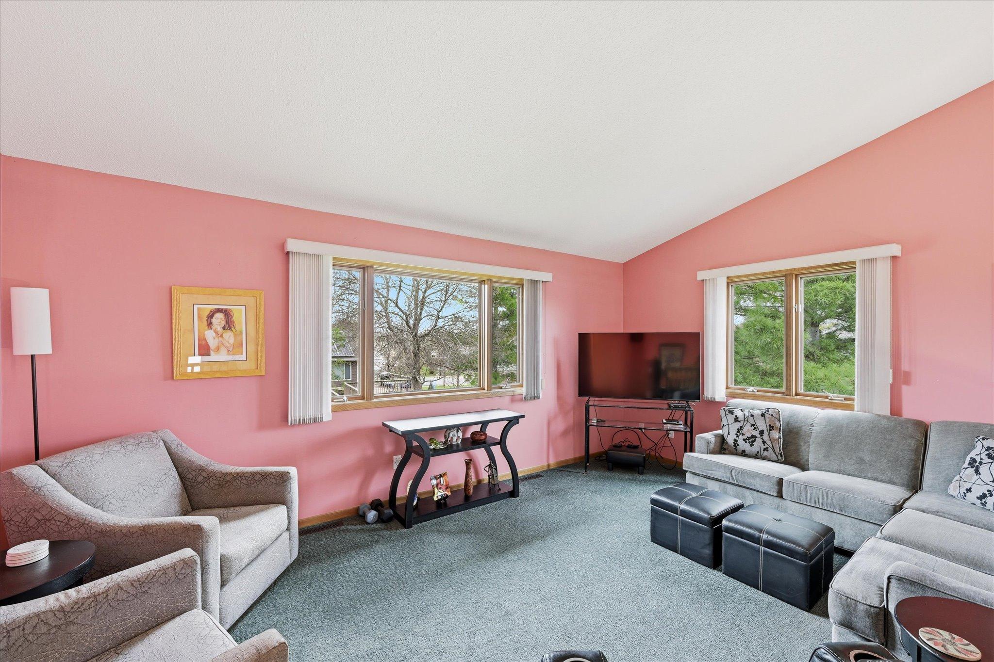 14435 Pineview Drive Property Photo 19