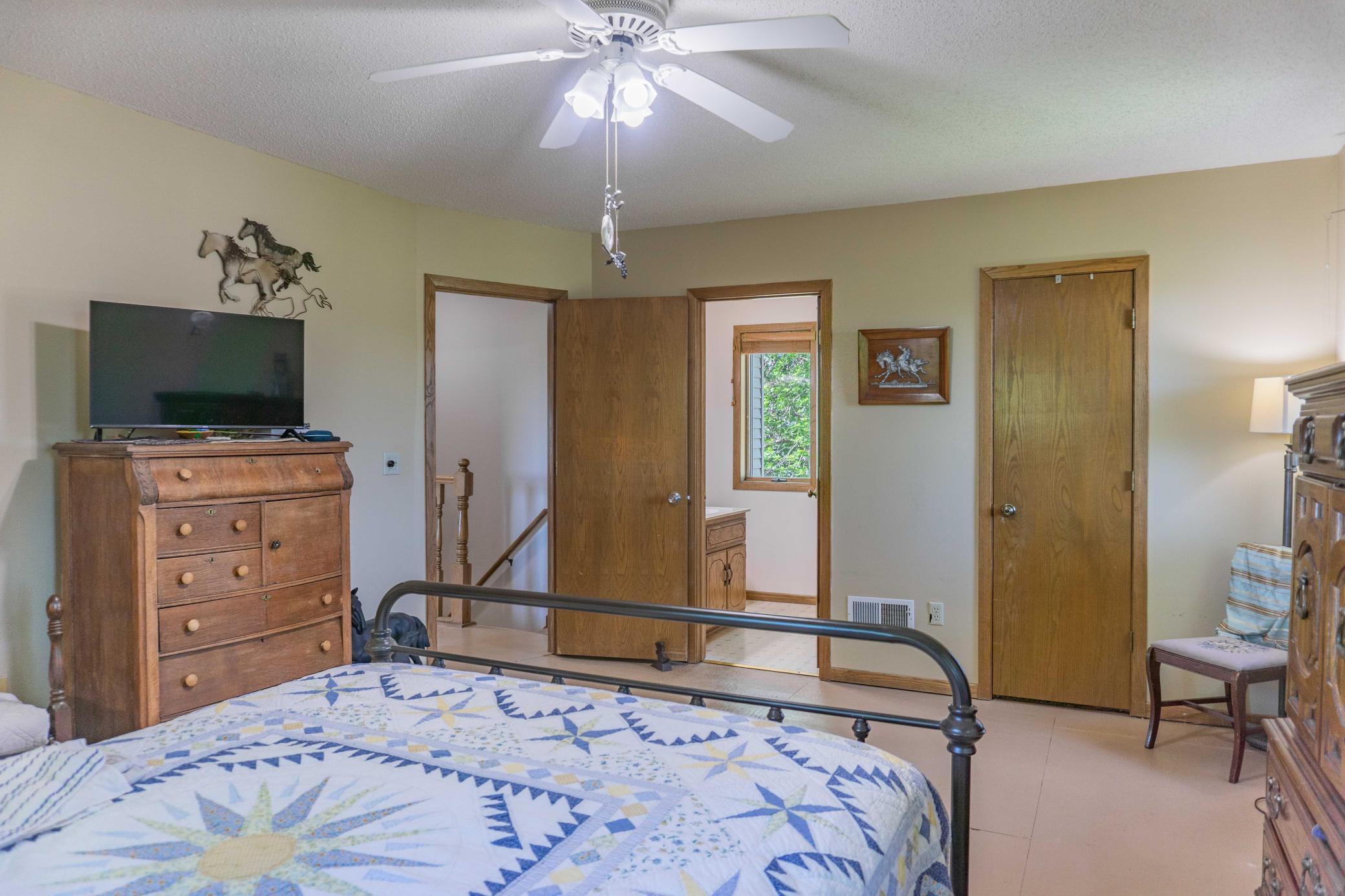 24166 Langford Avenue Property Photo 40
