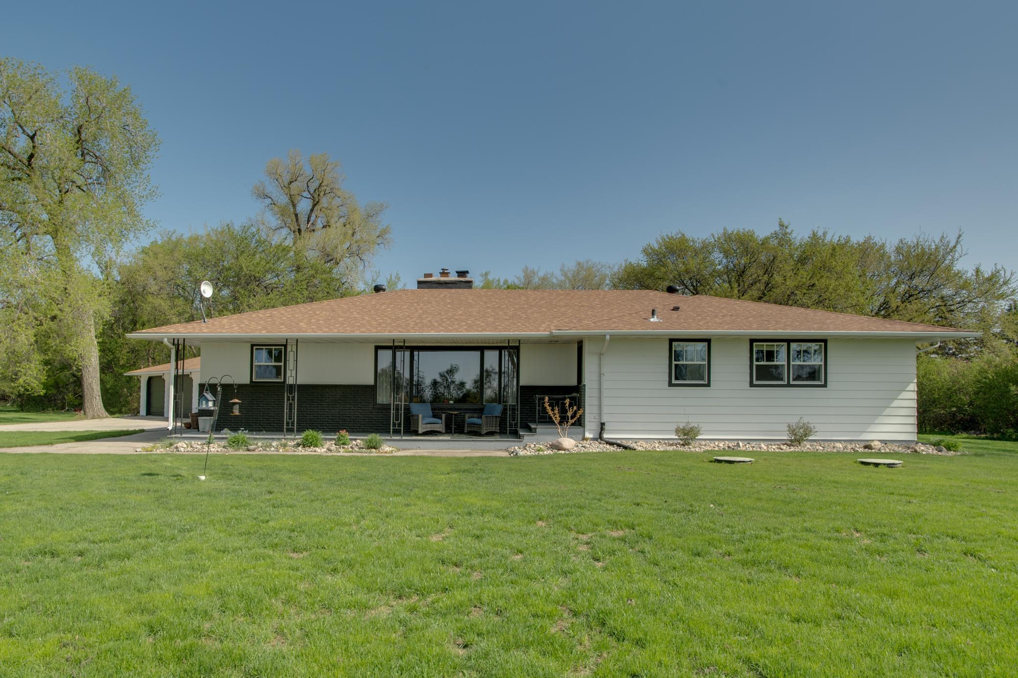 6894 150th Avenue N Property Photo 10