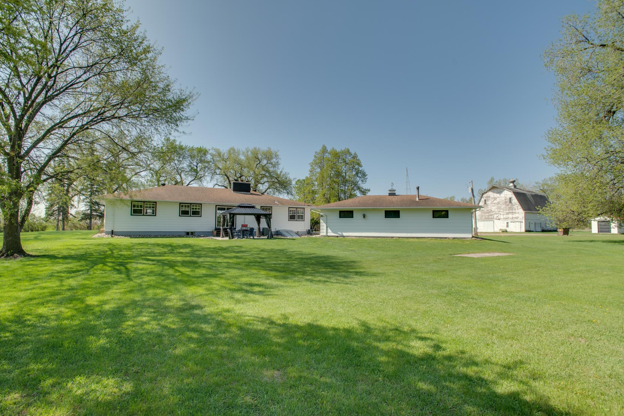 6894 150th Avenue N Property Photo 13