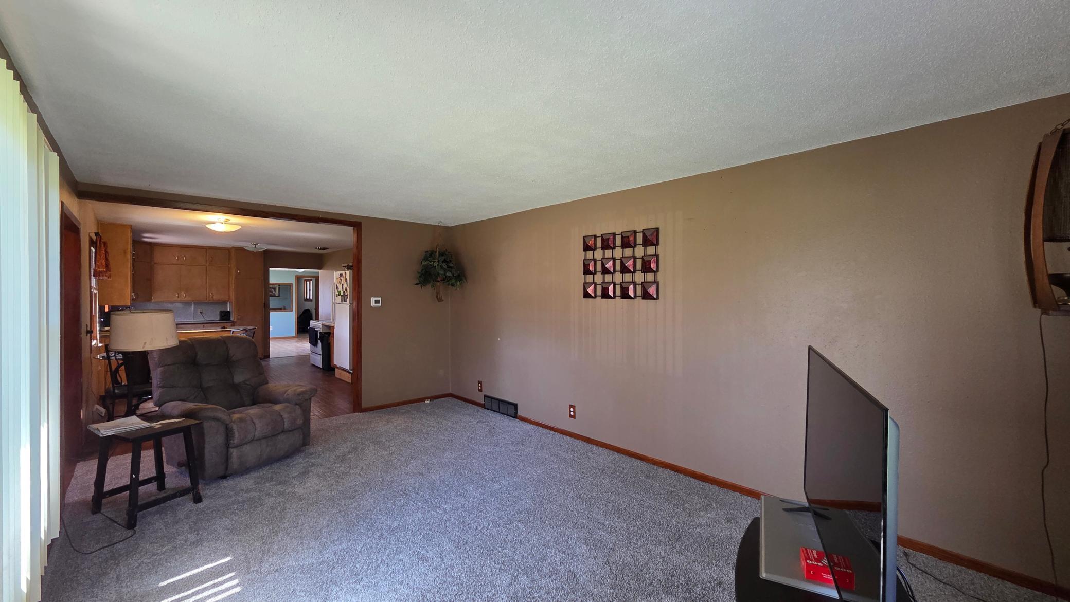 211 13th Street Property Photo 7