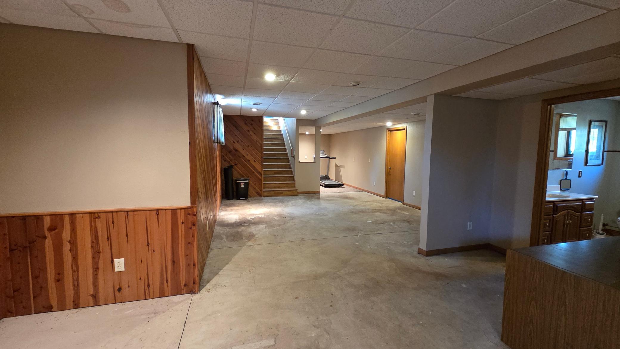 211 13th Street Property Photo 23