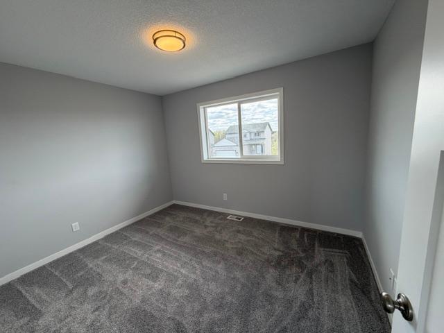 981 45th Avenue Ne Property Photo 33