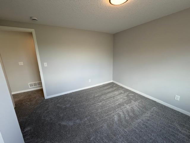 981 45th Avenue Ne Property Photo 39