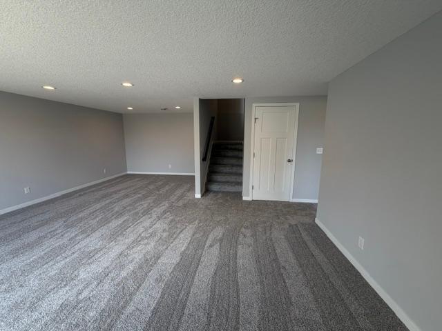 981 45th Avenue Ne Property Photo 42