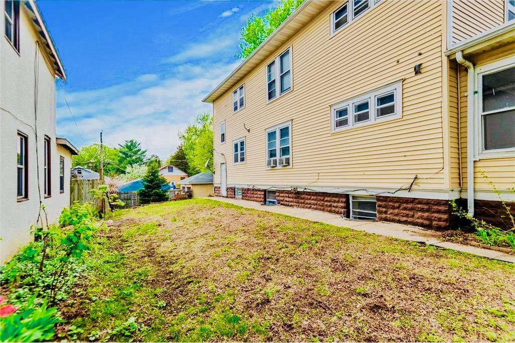 3724 Bloomington Avenue Property Photo 3