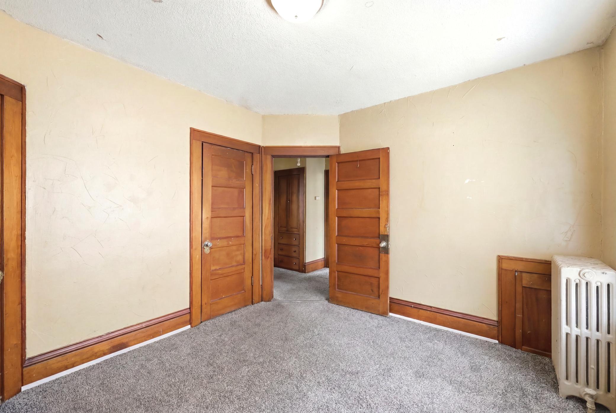 3724 Bloomington Avenue Property Photo 28