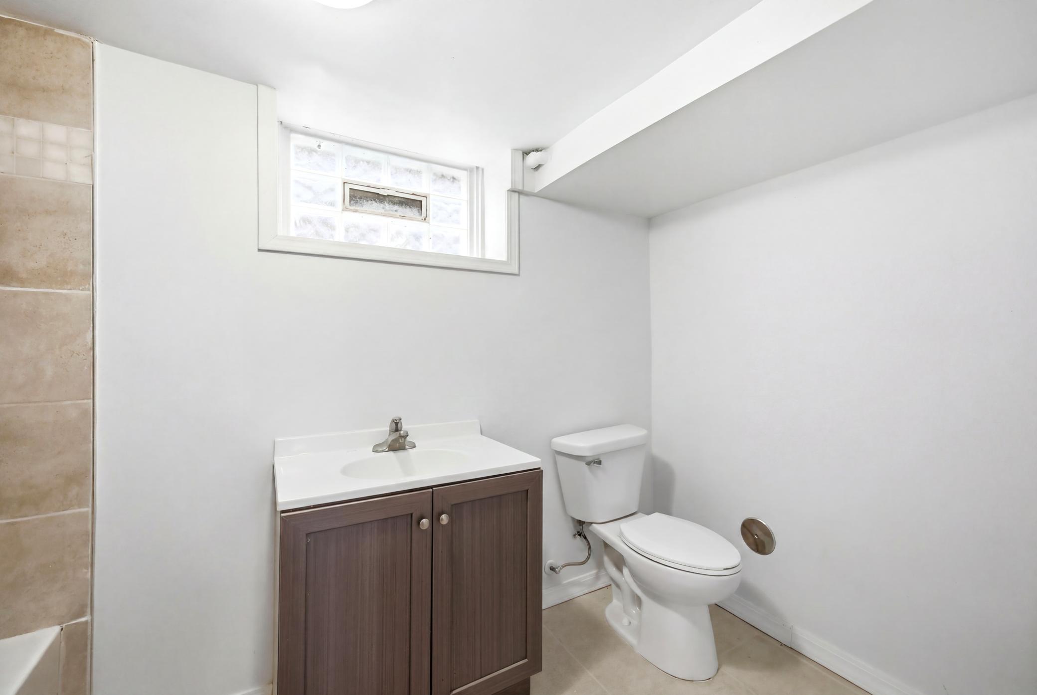 3724 Bloomington Avenue Property Photo 48