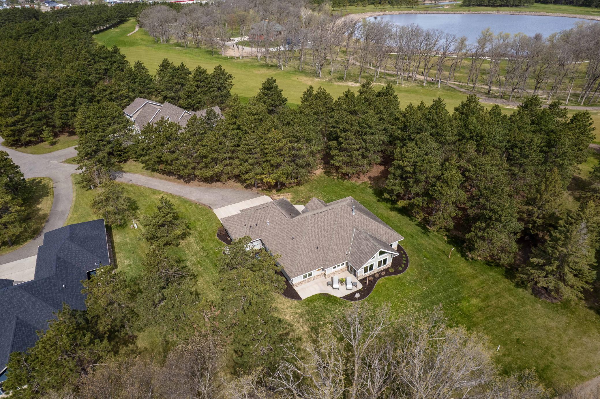 113 Spruce Trail Property Photo 4