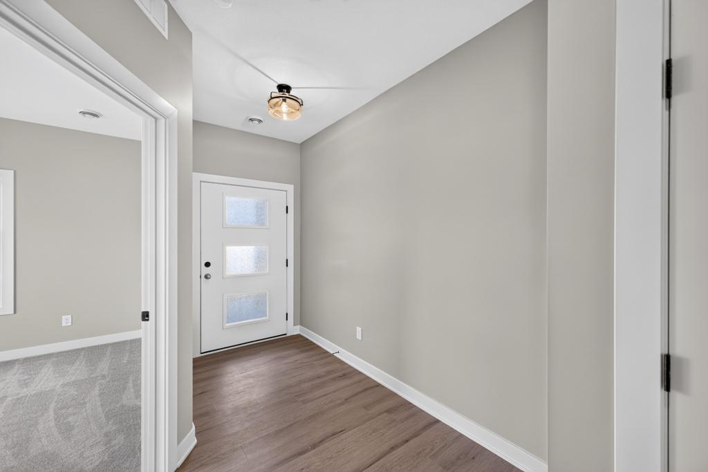 1002 11th Place Nw Property Photo 5