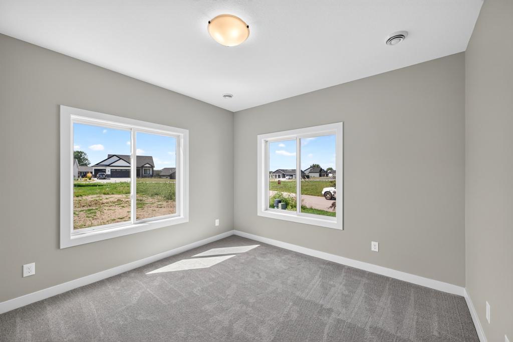 1002 11th Place Nw Property Photo 6