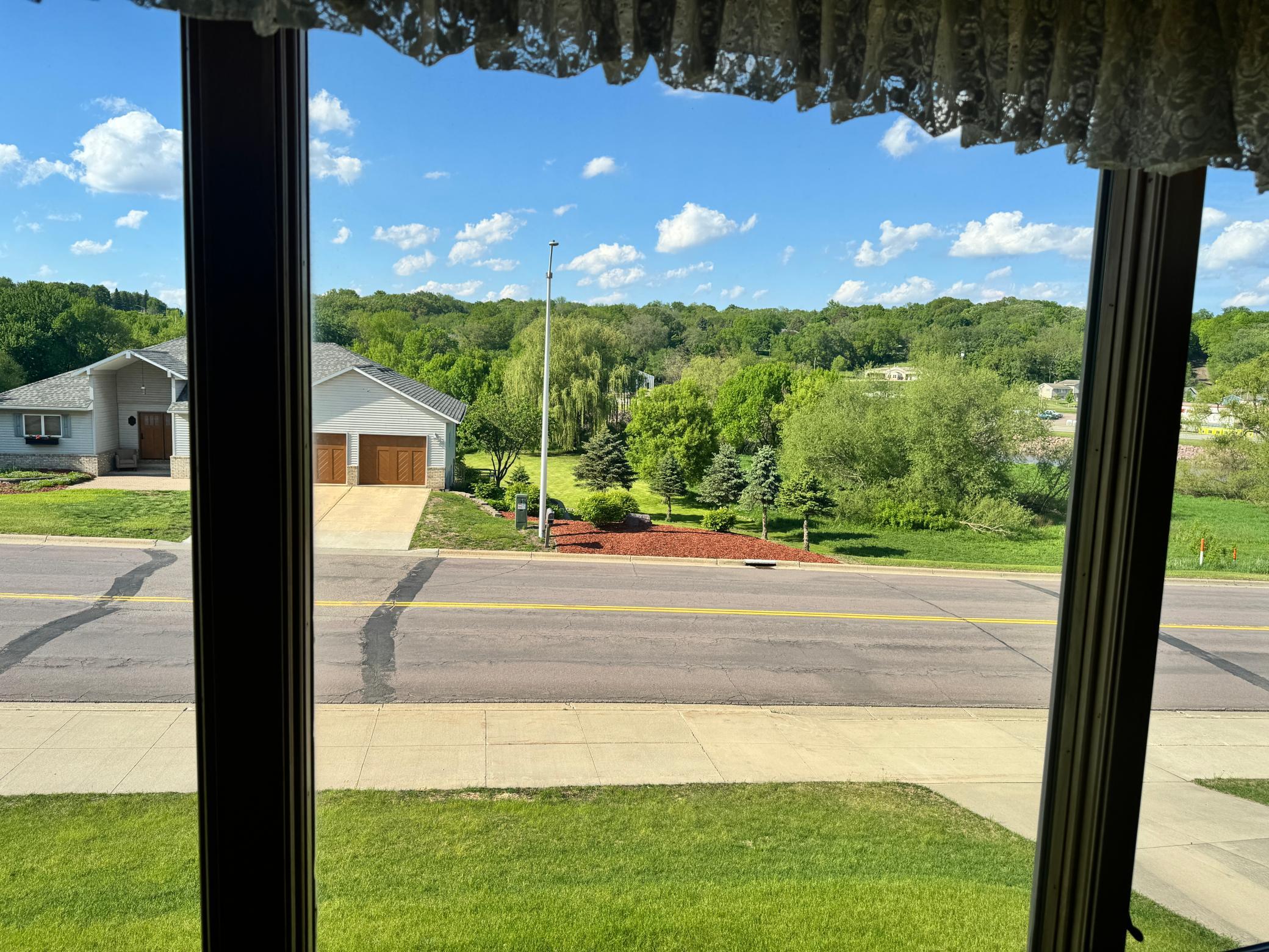 824 Brown Street Property Photo 11