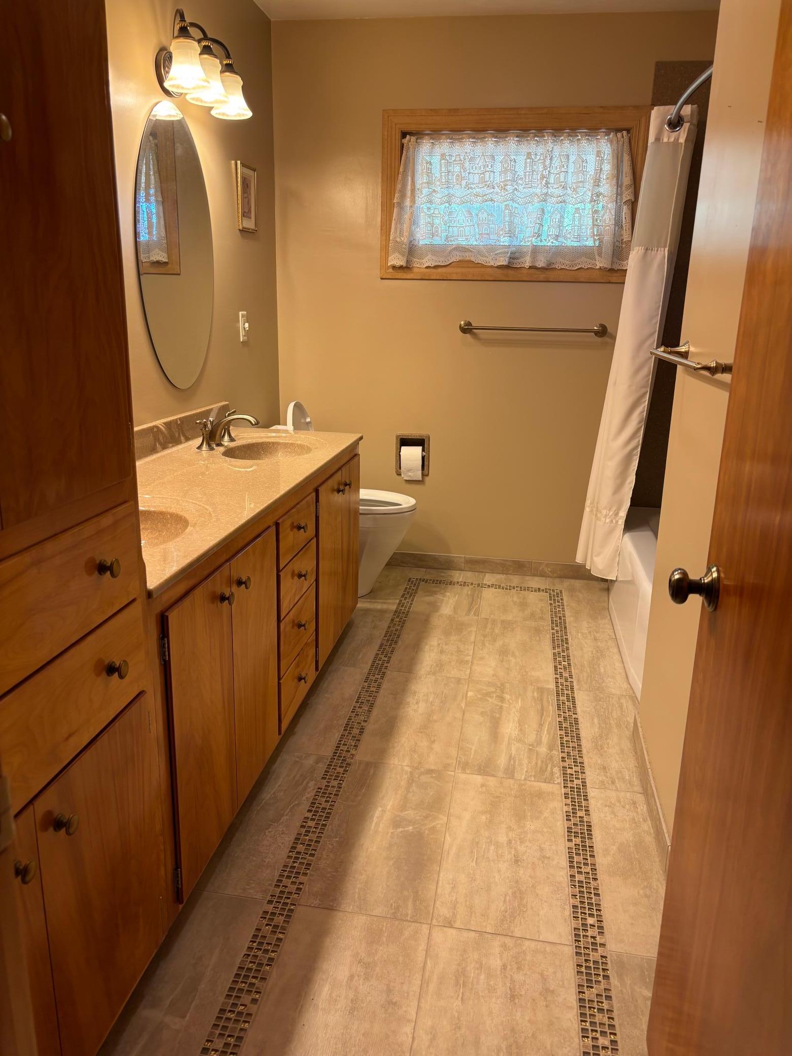 824 Brown Street Property Photo 18