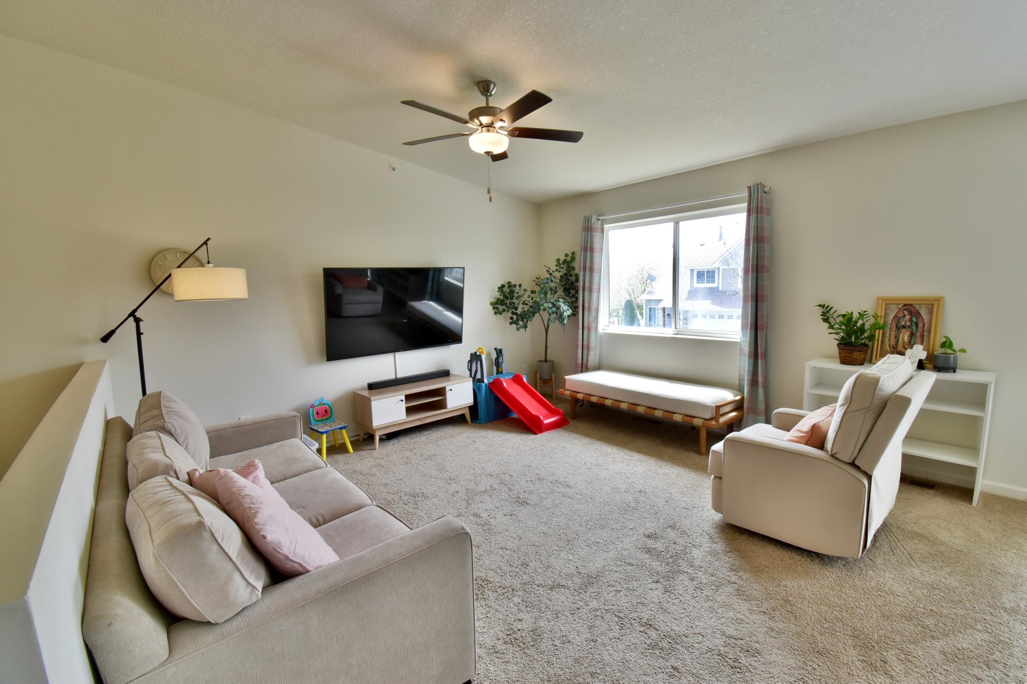 1475 Riverpointe Road Property Photo 4