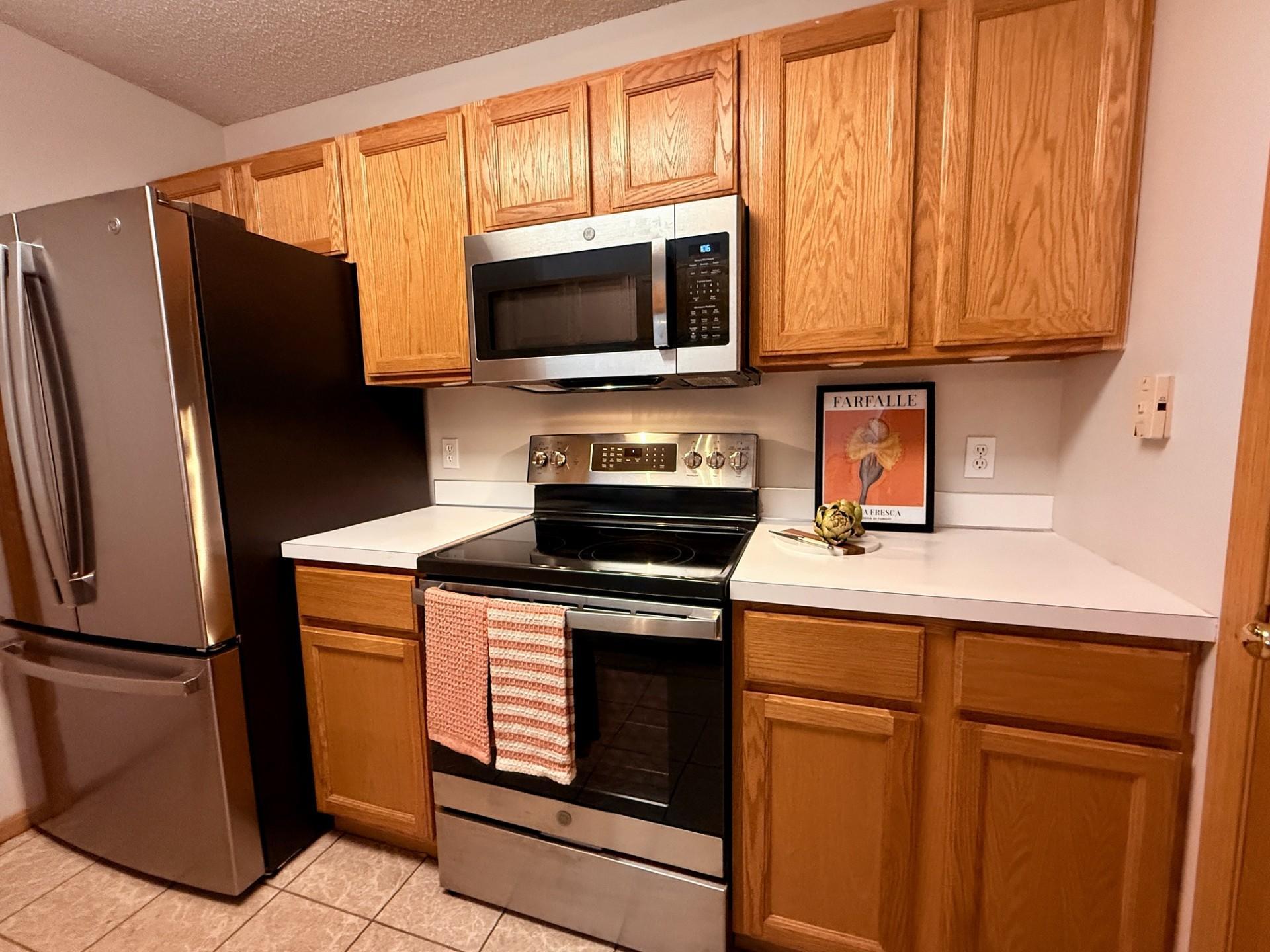 1825 Southcross Drive W 2306 Property Photo 4