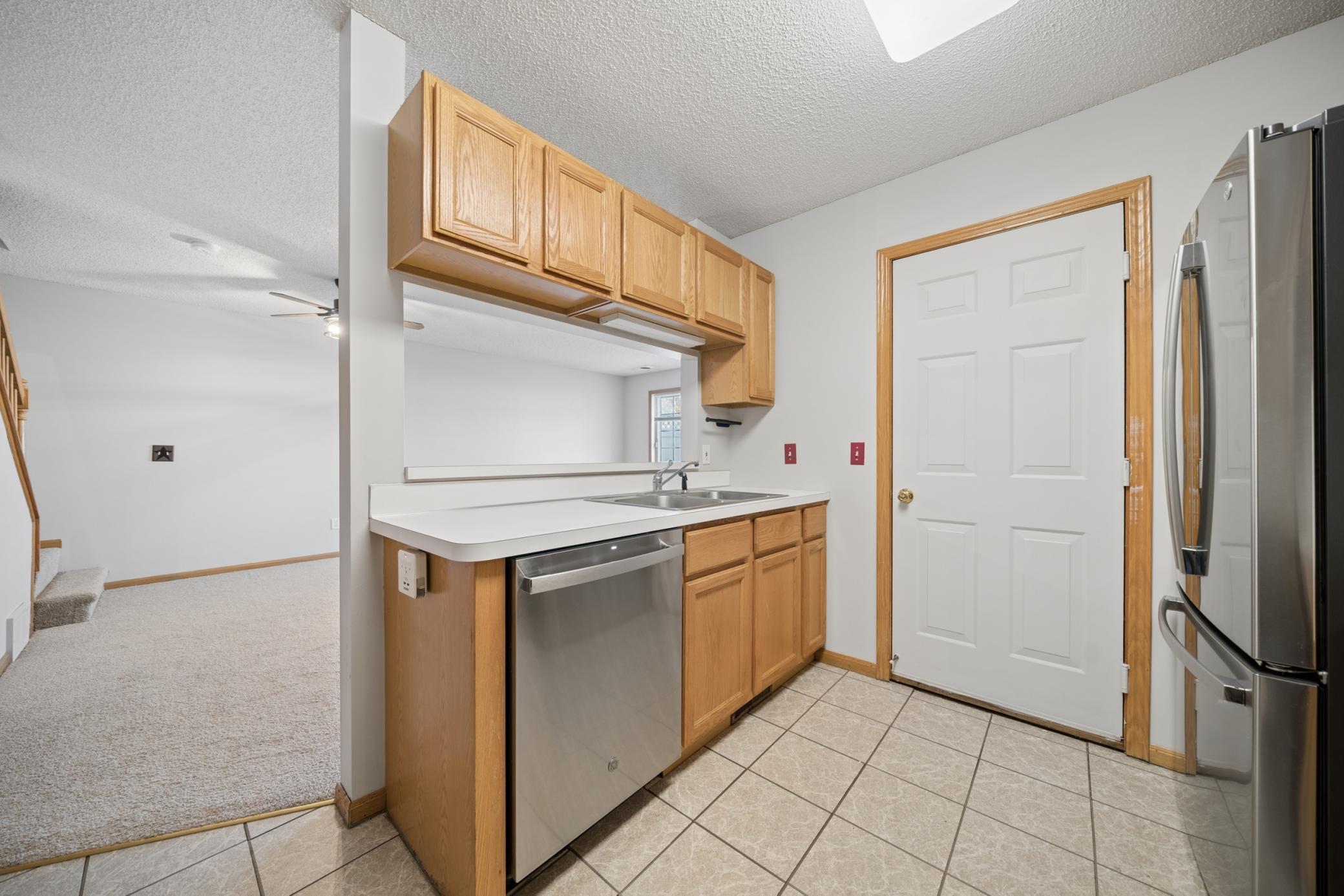 1825 Southcross Drive W 2306 Property Photo 10