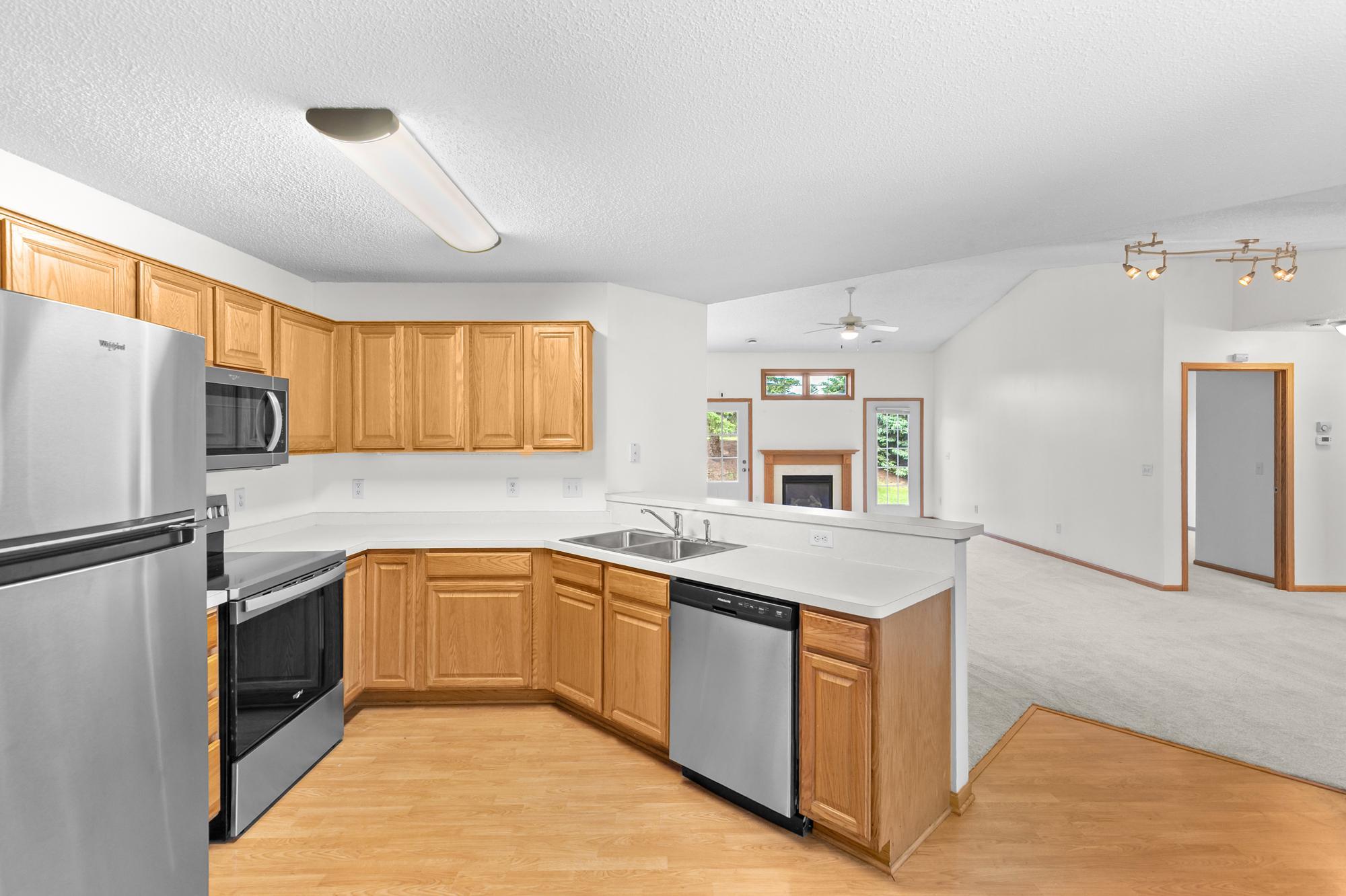 6543 Riverwood Lane Property Photo 6
